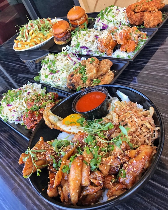 Belly Bombz Wings & Burgers | restaurant | 905 E Arrow Hwy, Glendora, CA 91740, USA | 6267272176 OR +1 626-727-2176