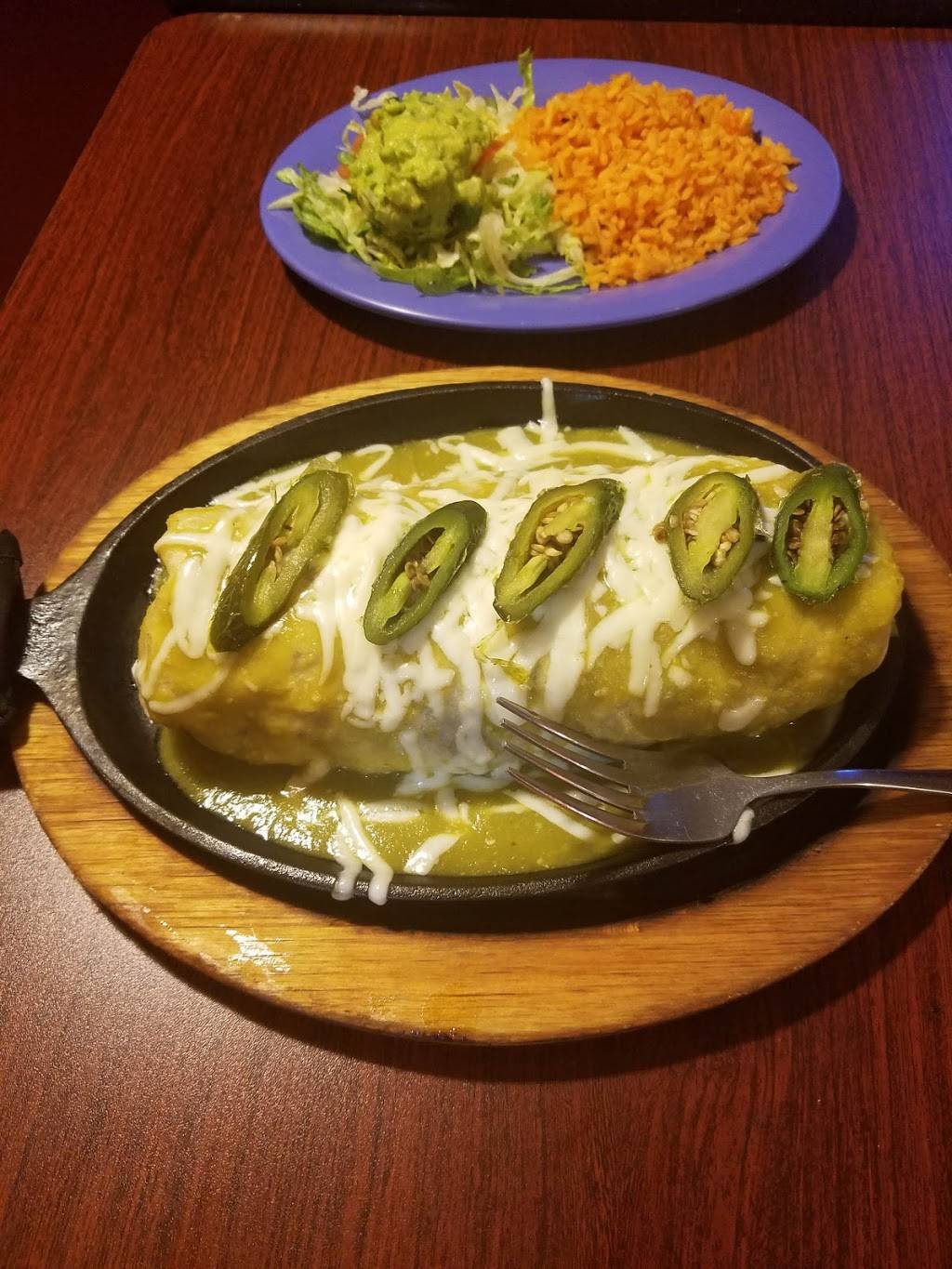 El Jalicience | restaurant | 224 E Main St, Round Lake Park, IL 60073, USA | 8477401902 OR +1 847-740-1902