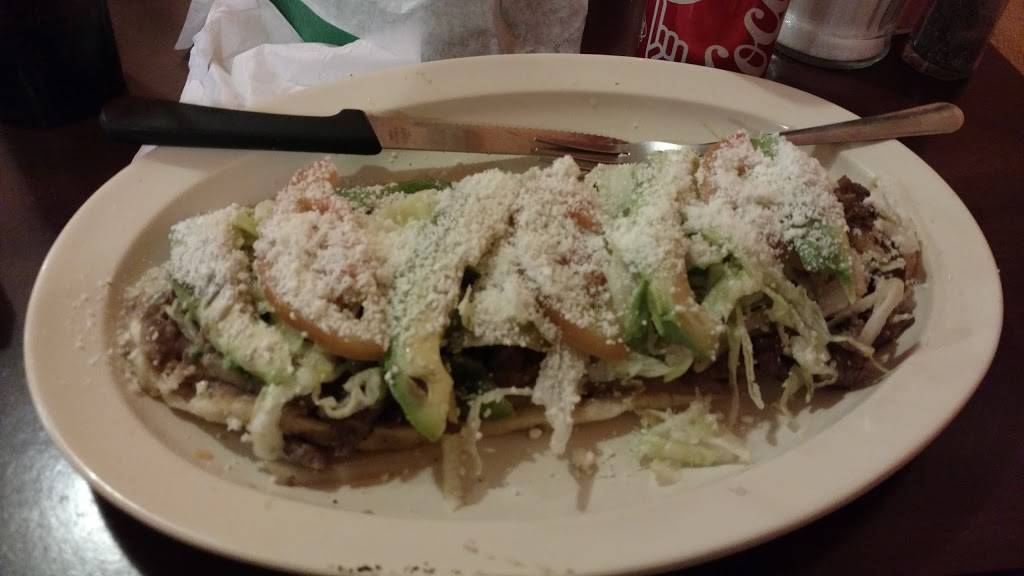 El Picosito Mexican Restaurant | restaurant | 643 Frio City Rd, San Antonio, TX 78207, USA | 2102263131 OR +1 210-226-3131