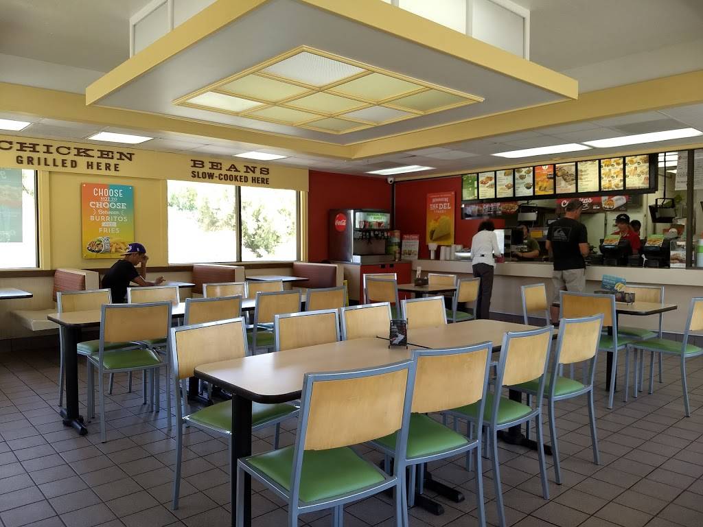 Del Taco | meal takeaway | 25542 Marguerite Pkwy, Mission Viejo, CA 92692, USA | 9497707888 OR +1 949-770-7888
