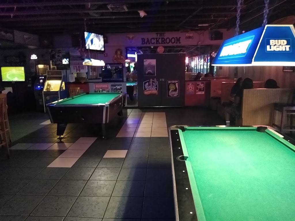 Nippers | restaurant | 21069 S Military Trail, Boca Raton, FL 33486, USA | 5613384111 OR +1 561-338-4111