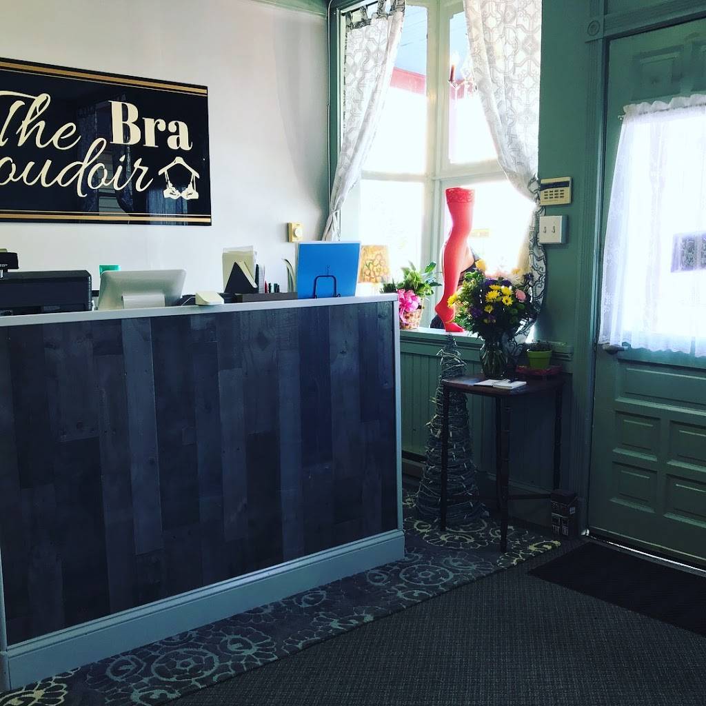 The Bra Boudoir | restaurant | 6024 Main St, Mays Landing, NJ 08330, USA | 6098292867 OR +1 609-829-2867