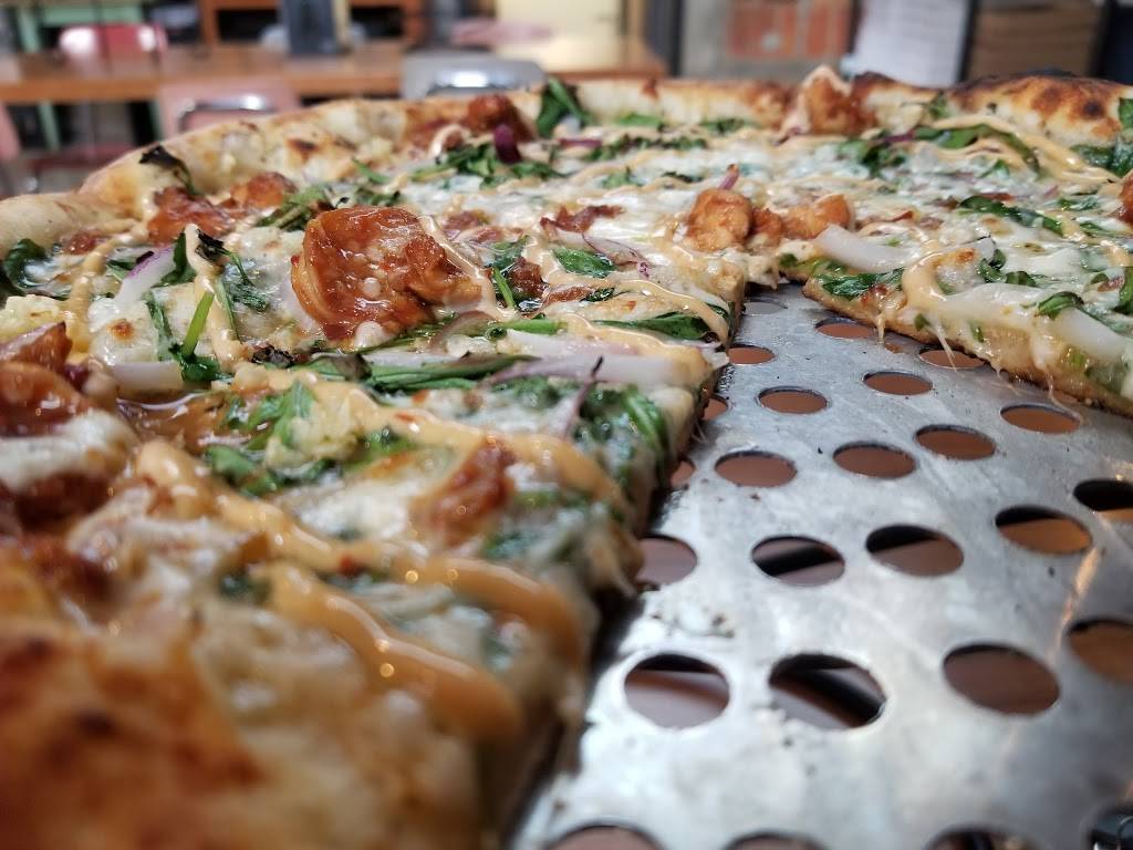 Folinos Wood Fired Pizza | restaurant | 71 S Union St Unit 1, Burlington, VT 05401, USA | 8024483110 OR +1 802-448-3110