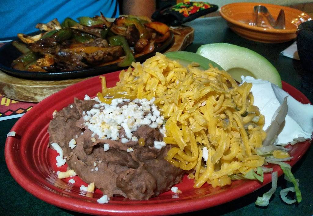 Pepes Mexican Restaurant | restaurant | 760 N Green Bay Rd, Waukegan, IL 60085, USA | 8472447887 OR +1 847-244-7887