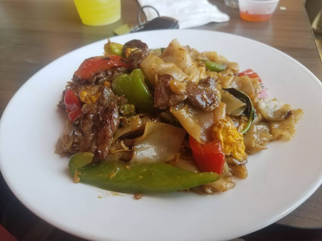 Los Amigos Taqueria | restaurant | 1743 Centre St, West Roxbury, MA 02132, USA | 6174774472 OR +1 617-477-4472