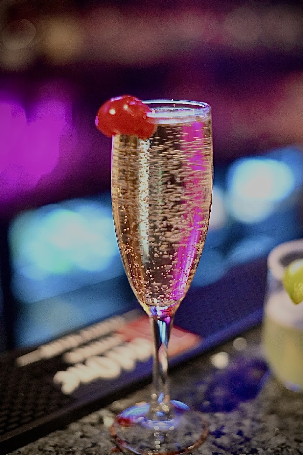 Entitlement Lounge | restaurant | 829 Upshur St NW, Washington, DC 20011, USA | 4435846278 OR +1 443-584-6278