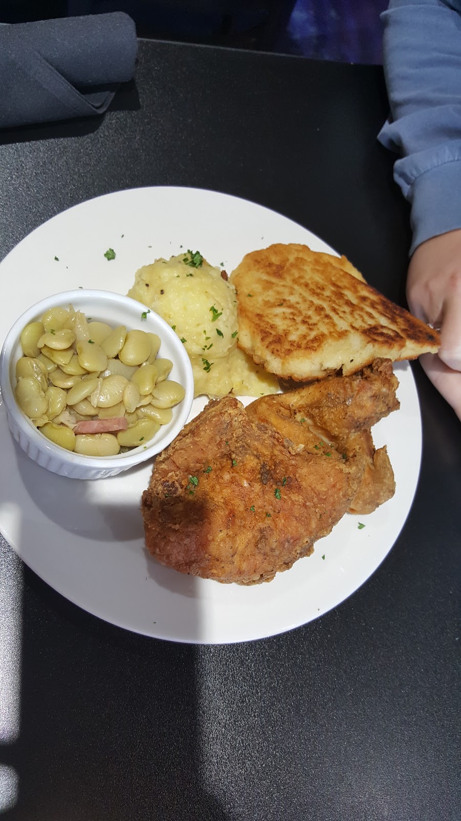 Crave at the Club, Bainbridge, Ga | restaurant | 312 Country Club Rd, Bainbridge, GA 39817, USA | 2292461986 OR +1 229-246-1986