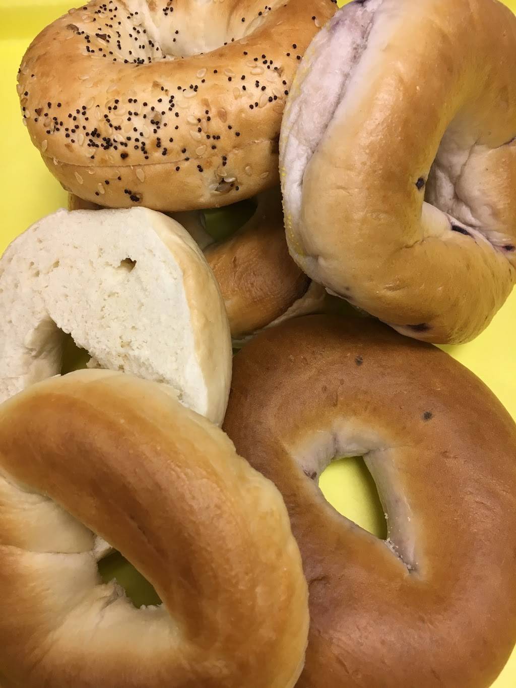 Donut City | bakery | 1880 Mountain Industrial Blvd A1, Tucker, GA 30084, USA | 7705586005 OR +1 770-558-6005