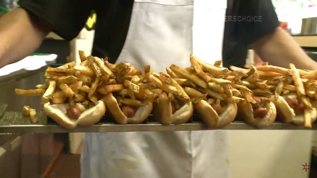 The Original Nanas Hot Dogs | restaurant | 1102 E Irving Park Rd, Streamwood, IL 60107, USA | 6302892226 OR +1 630-289-2226