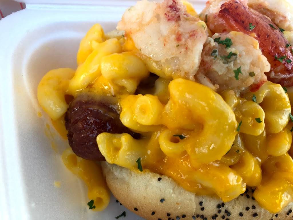 Yummy Dogs (Orange City) | restaurant | 475 S Volusia Ave, Orange City, FL 32763, USA | 3869600465 OR +1 386-960-0465