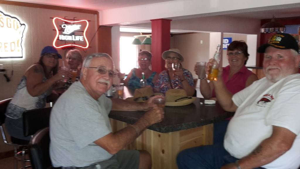 Showboat Burgers and Beer | restaurant | 3516 Co Hwy M, Edgerton, WI 53534, USA | 6085014545 OR +1 608-501-4545