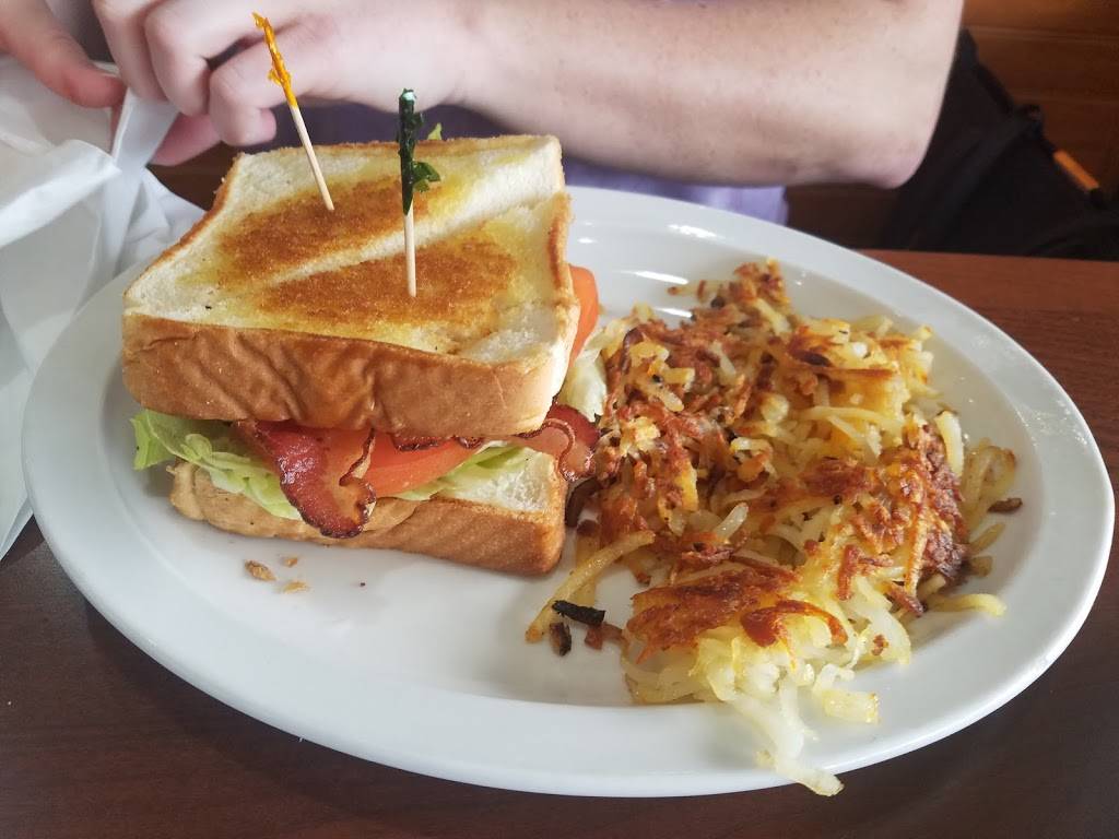 Lil Reds Bar-B-Que | restaurant | 1705 W State Rd 84, Fort Lauderdale, FL 33315, USA | 9544637883 OR +1 954-463-7883