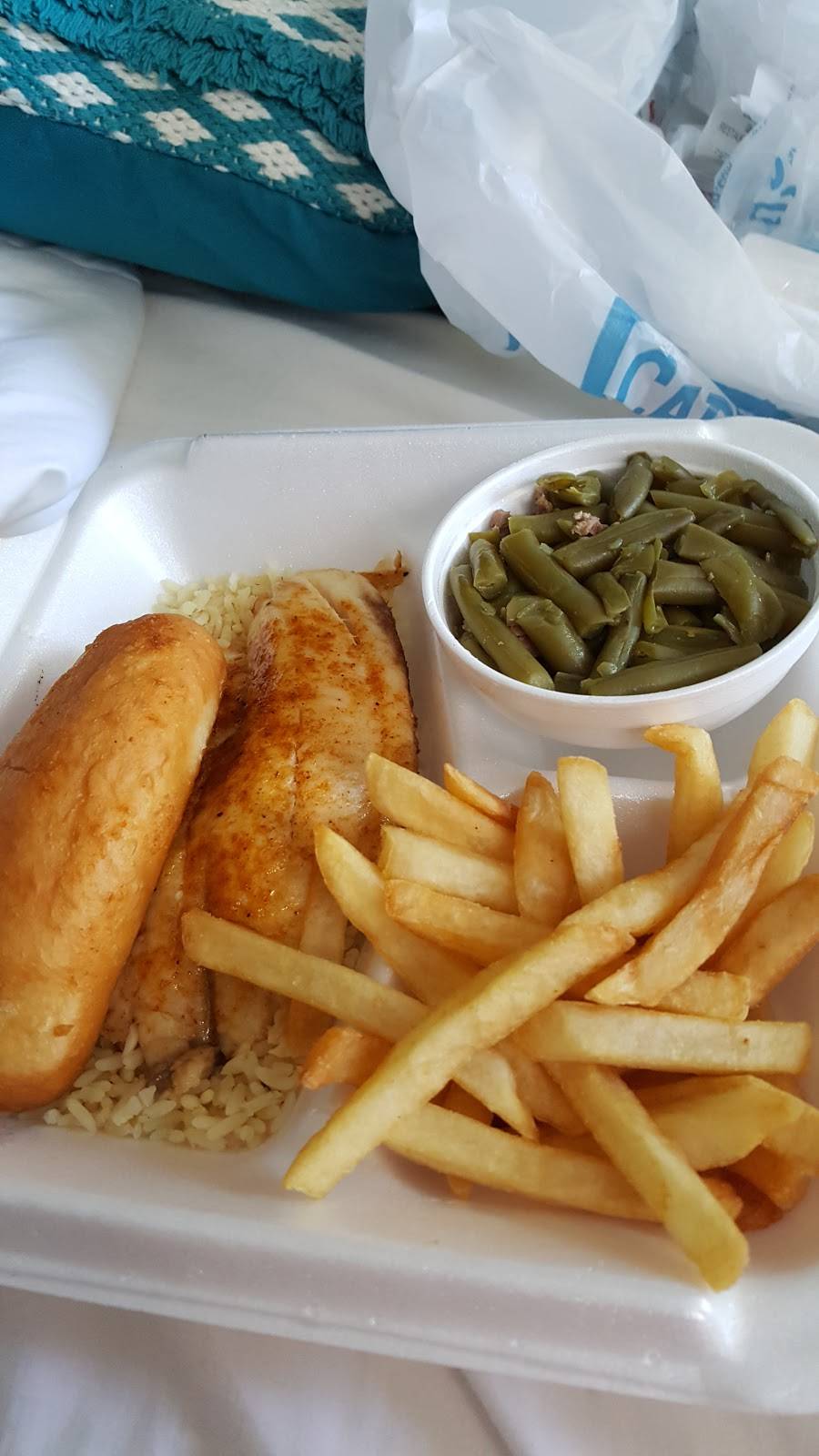 Captain Ds | restaurant | 120 Furniture Dr, Cornelia, GA 30531, USA | 7067789700 OR +1 706-778-9700