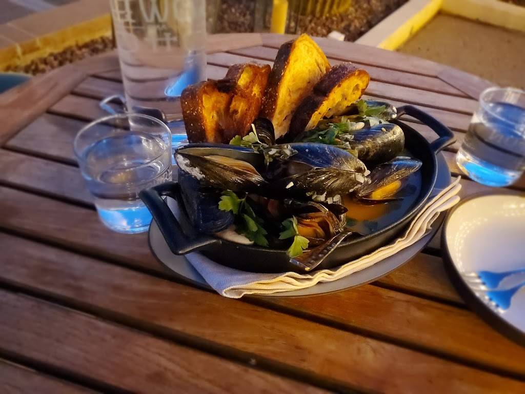 Mowry & Cotton | restaurant | 6000 E Camelback Rd, Scottsdale, AZ 85251, USA | 4804232530 OR +1 480-423-2530