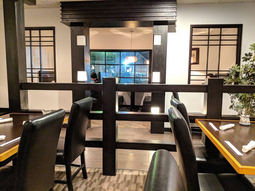 Mei Japanese Restaurant | restaurant | 8608 Market Pl Ln, Cincinnati, OH 45242, USA | 5138916880 OR +1 513-891-6880