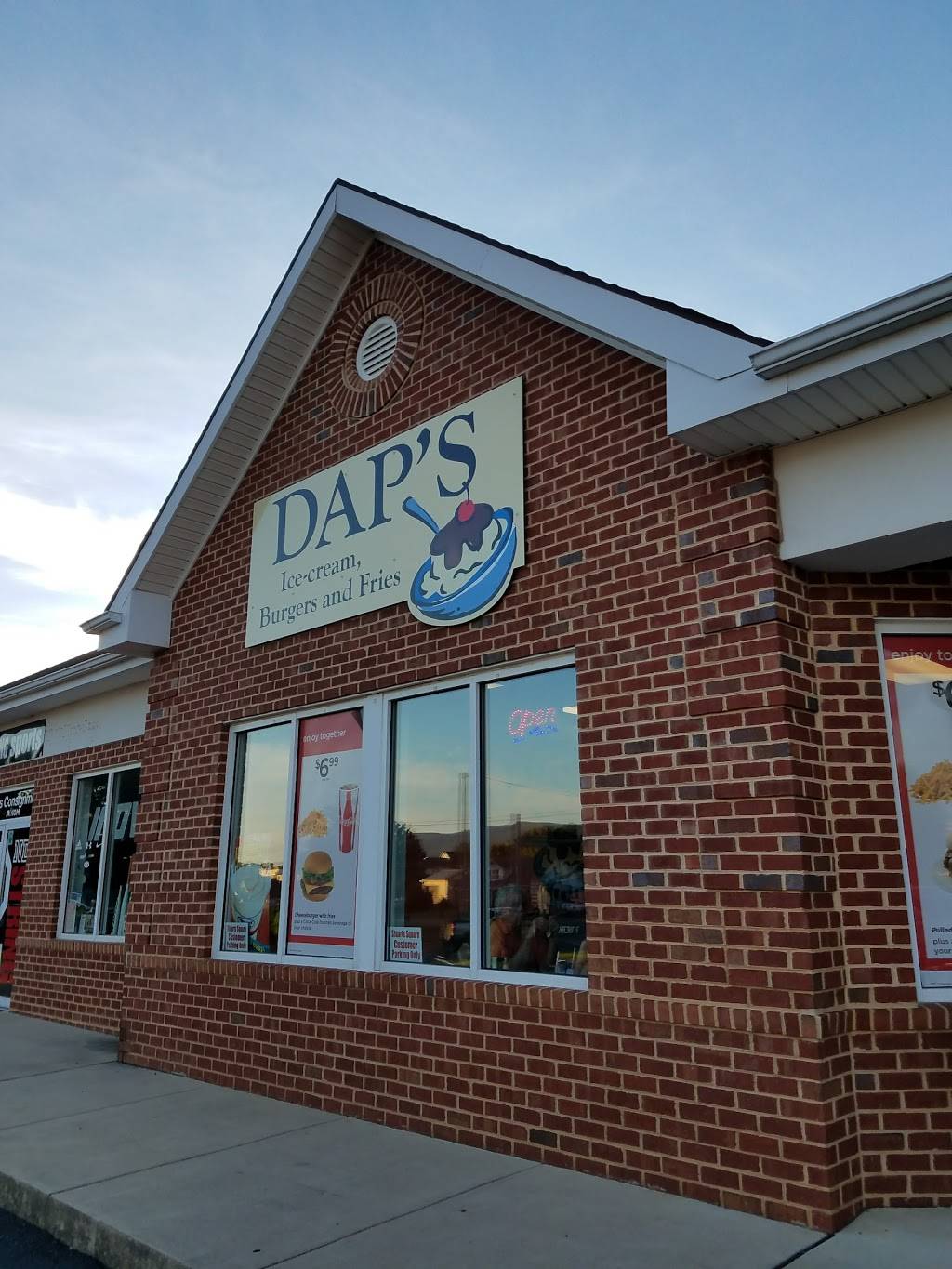 DAPS Ice Cream, Burgers, & Fries | restaurant | 3278 Stuarts Draft Hwy #2, Waynesboro, VA 22980, USA | 5404665967 OR +1 540-466-5967