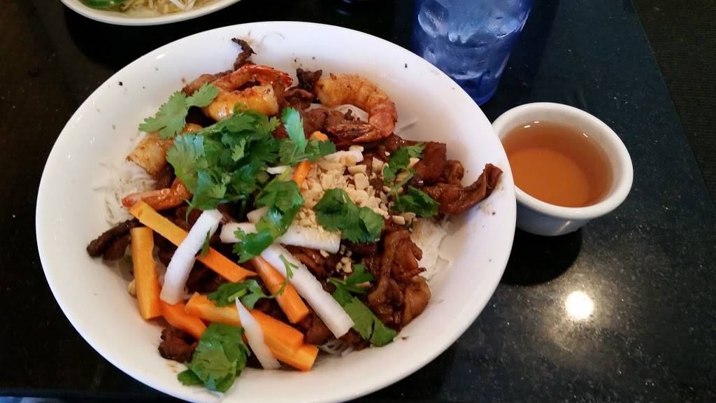 Pho 95 | restaurant | 2525 E Arkansas Ln #223, Arlington, TX 76010, USA | 8175432295 OR +1 817-543-2295