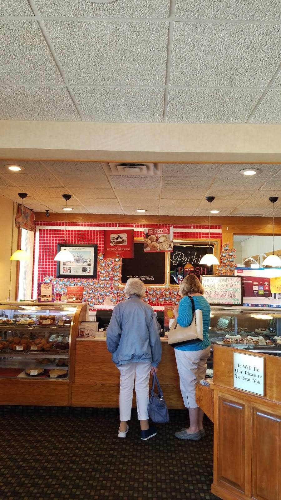 Perkins Restaurant & Bakery | restaurant | 2608 N Roan St, Johnson City, TN 37601, USA | 4232826321 OR +1 423-282-6321