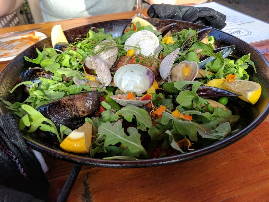 La Orilla Tapas + Specialty Cocktails | restaurant | 53 Shore Rd, Ogunquit, ME 03907, USA | 2072169913 OR +1 207-216-9913