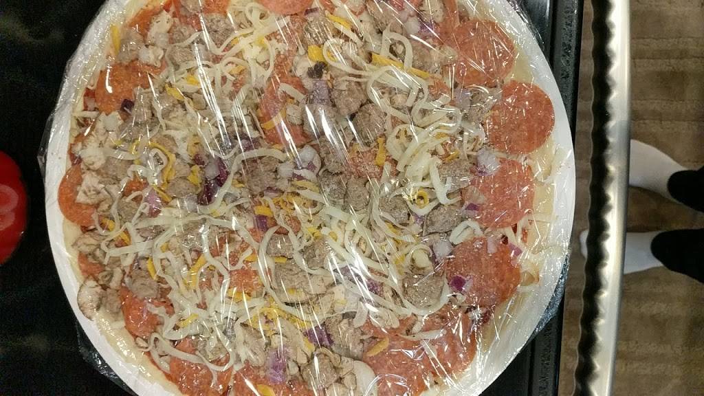 Papa Murphys Take N Bake Pizza | meal takeaway | 804 W Sunset Dr Suite 120, Waukesha, WI 53189, USA | 2622328886 OR +1 262-232-8886