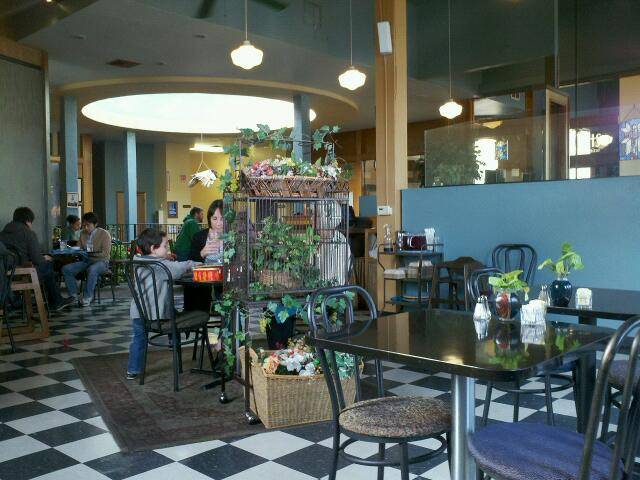 Broadway Heights California Cuisine | restaurant | 300 Broadway, Chico, CA 95928, USA | 5308998075 OR +1 530-899-8075