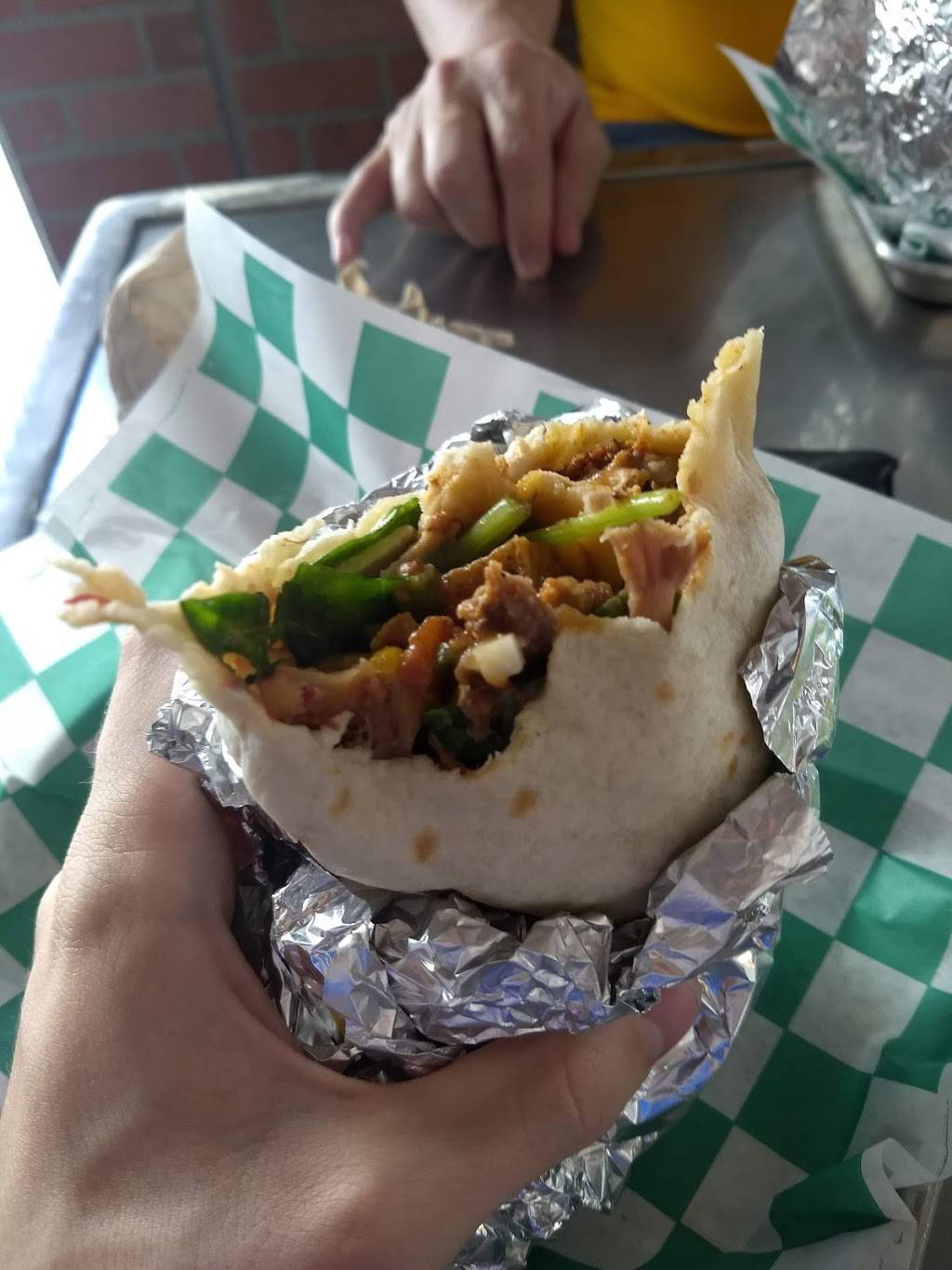 Estelas Fresh Mex | restaurant | 184 E Burlington St, Iowa City, IA 52240, USA | 3193546264 OR +1 319-354-6264