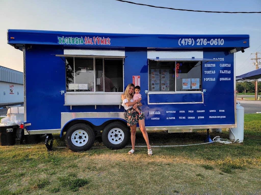 Taqueria SalvyMex | restaurant | 127 S Gentry Blvd, Gentry, AR 72734, USA | 4792760610 OR +1 479-276-0610