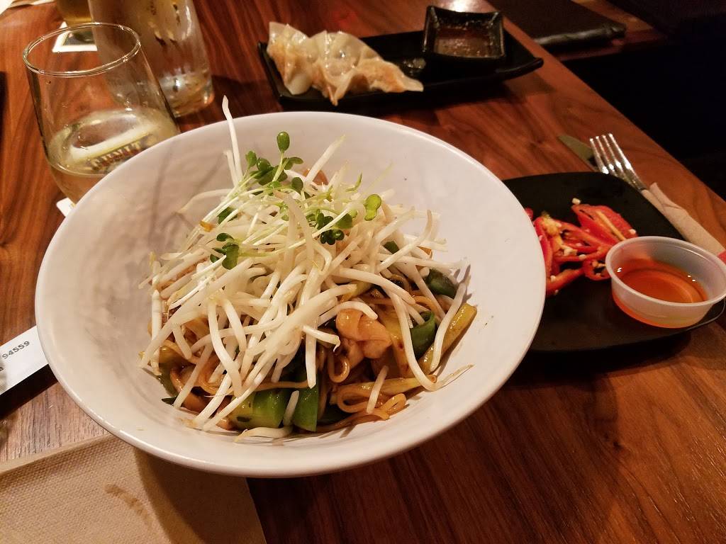 Napa Noodles | restaurant | 1124 1st St, Napa, CA 94559, USA | 7074928079 OR +1 707-492-8079