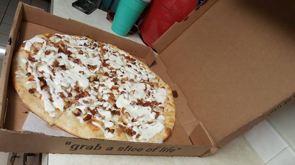 Slice of Life Pizzeria | restaurant | 188 Mariner Blvd, Spring Hill, FL 34609, USA | 3526837500 OR +1 352-683-7500