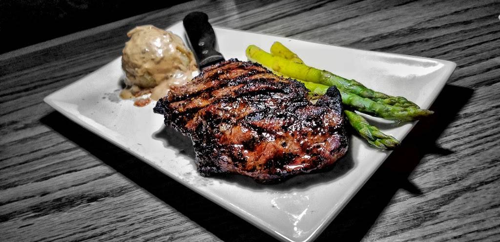 Revelry on Richmond | restaurant | 1613 Richmond Ave, Houston, TX 77006, USA | 8325380724 OR +1 832-538-0724