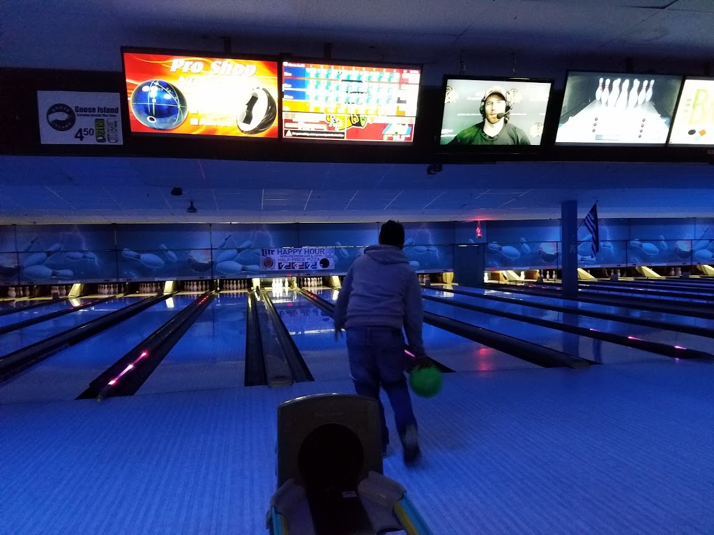 Tinley Bowl | restaurant | 7601 183rd St, Tinley Park, IL 60477, USA | 7085322955 OR +1 708-532-2955