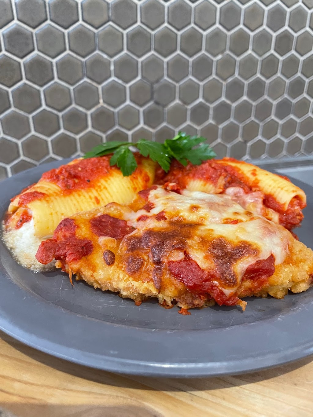 Hoernemann Refectory | restaurant | 310 E Market St, Tiffin, OH 44883, USA | 4194482448 OR +1 419-448-2448