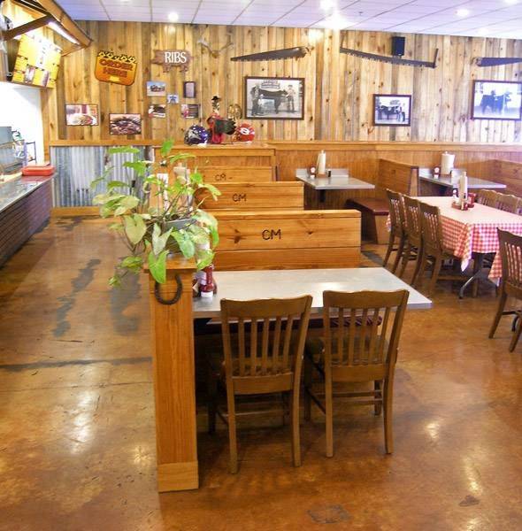 Clem Mikeskas Bar-B-Q Belton | restaurant | 2170 N Main St, Belton, TX 76513, USA | 2549393010 OR +1 254-939-3010