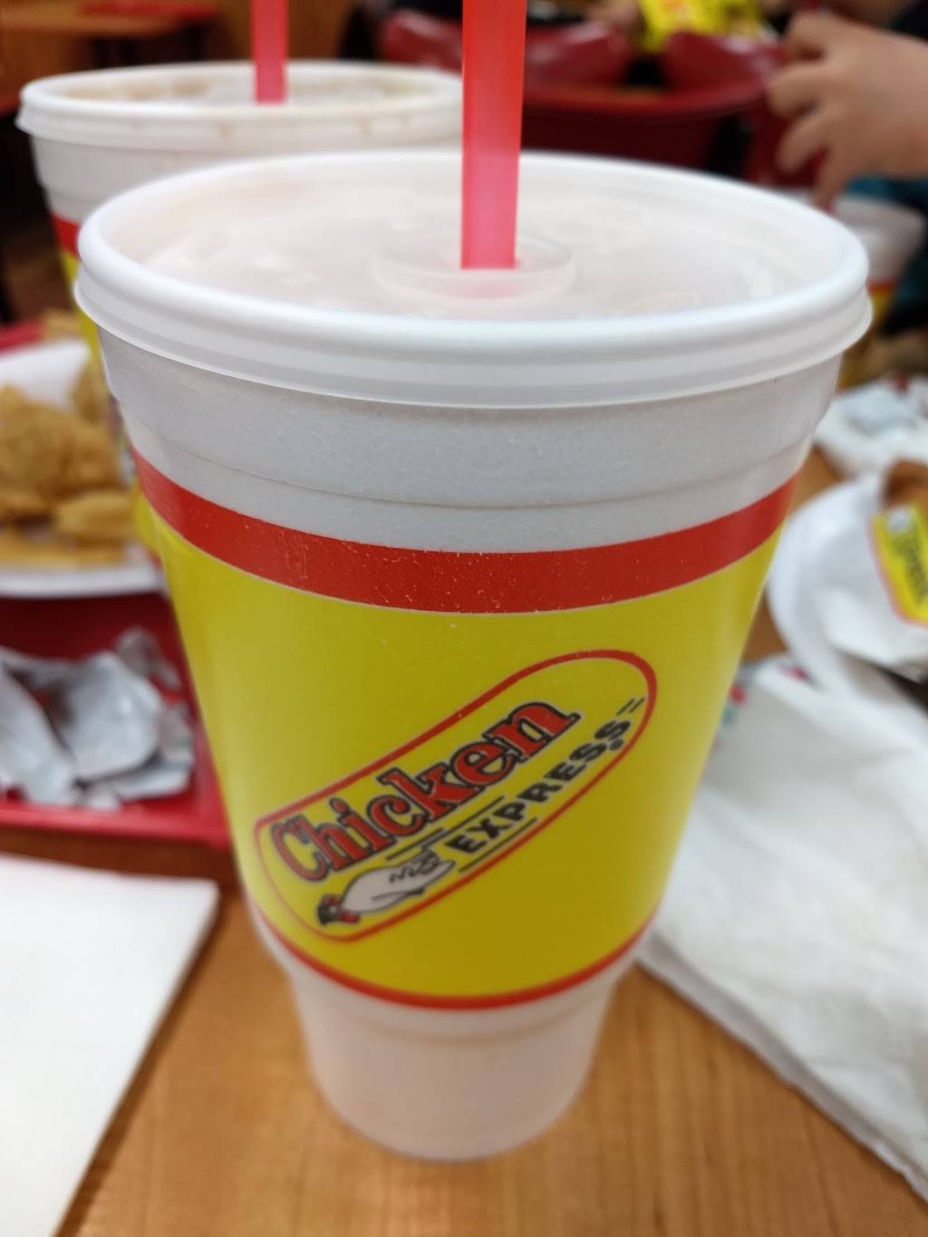 Chicken Express | restaurant | 1212 S Blue Mound Rd, Saginaw, TX 76131, USA | 8172349292 OR +1 817-234-9292