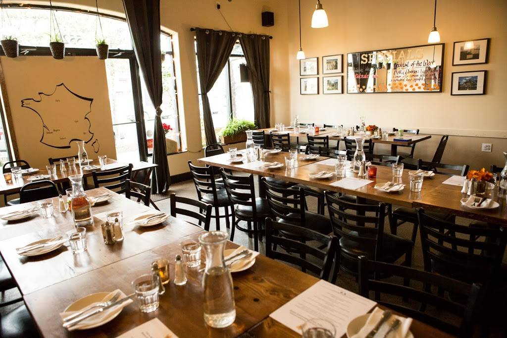 Bergerac | restaurant | 5520 SE Woodstock Blvd, Portland, OR 97206, USA | 5037776399 OR +1 503-777-6399
