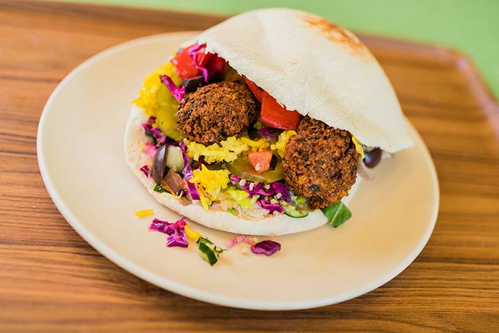 Garbanzo Mediterranean Fresh | restaurant | 3453 W 32nd Ave, Denver, CO 80211, USA | 3034339990 OR +1 303-433-9990