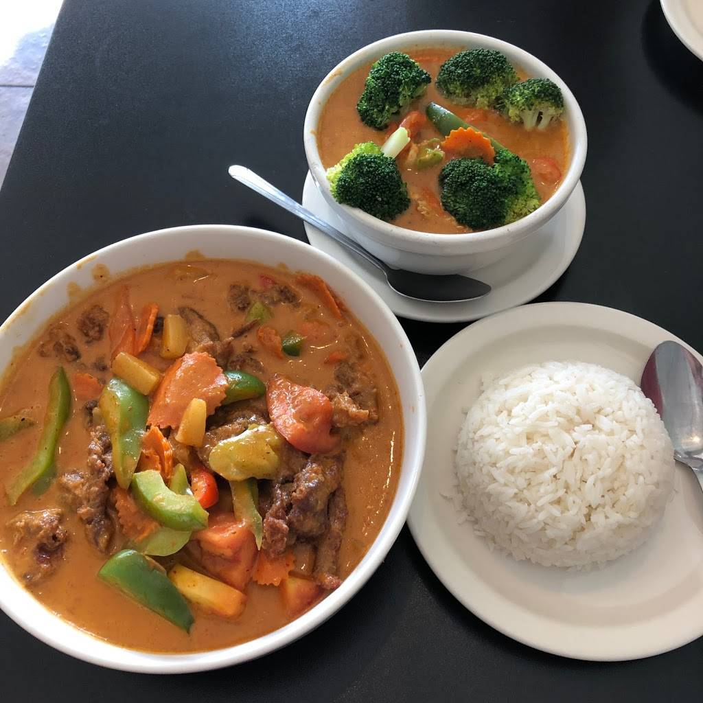 Thai Monkey Club | restaurant | 102 S Broadway, Denver, CO 80209, USA | 3032483334 OR +1 303-248-3334