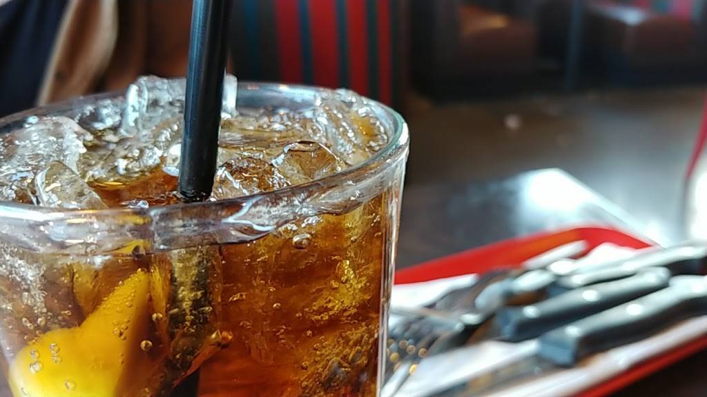 Red Robin Gourmet Burgers and Brews | restaurant | 110 Merchant St, Winchester, VA 22603, USA | 5406861287 OR +1 540-686-1287