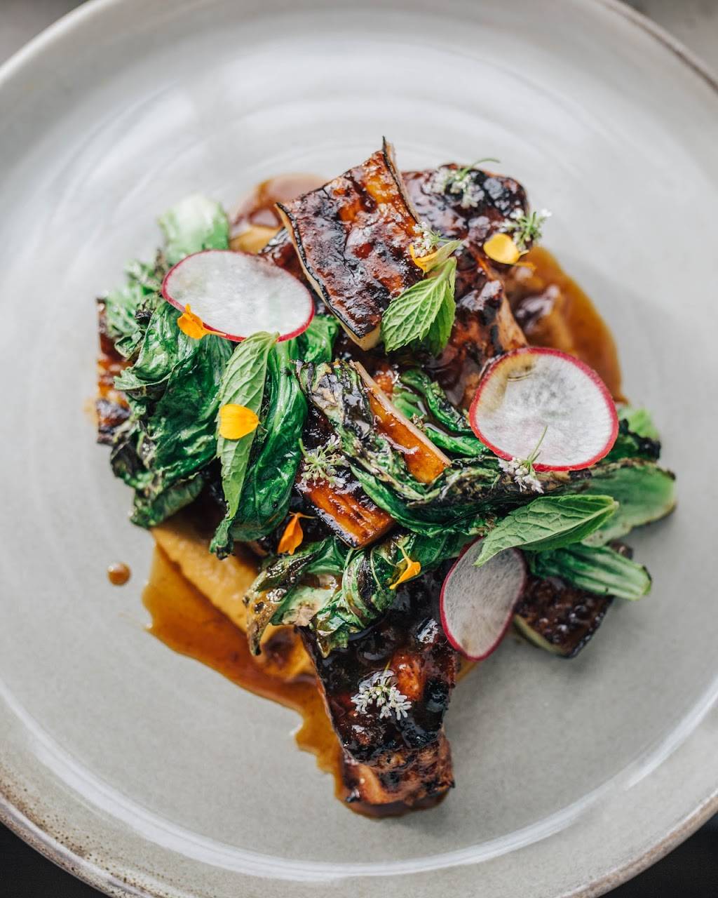 Spoon and Stable | restaurant | 211 N 1st St, Minneapolis, MN 55401, USA | 6122249850 OR +1 612-224-9850