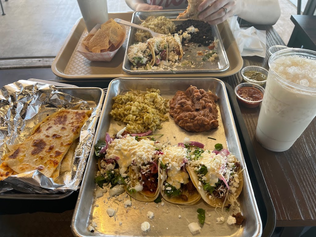 Maskadores Taco Shop | restaurant | 20235 N Cave Creek Rd, Phoenix, AZ 85024, USA | 6026750873 OR +1 602-675-0873
