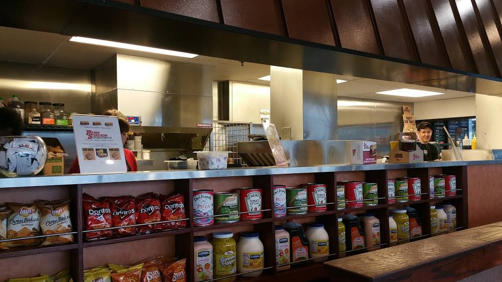 Penn Station East Coast Subs | meal takeaway | 6409 W Grand Ave, Gurnee, IL 60031, USA | 8478551332 OR +1 847-855-1332