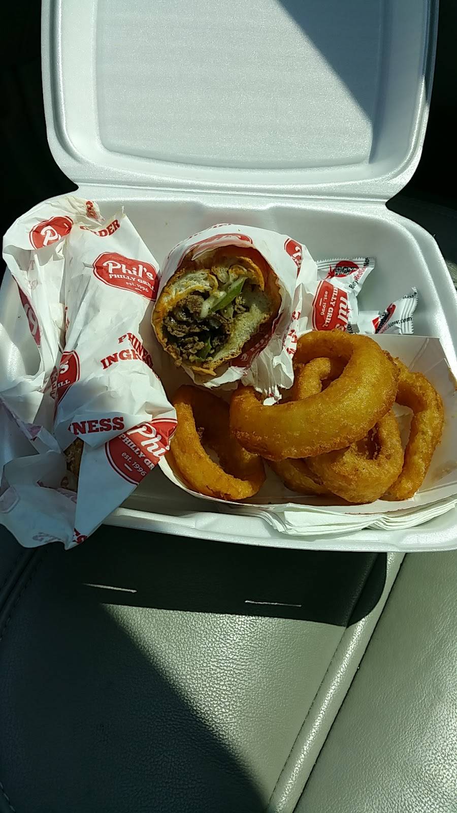 Phils Philly Grill | restaurant | 4401 N. Interstate 35, Round Rock, TX 78664, USA | 5128647445 OR +1 512-864-7445