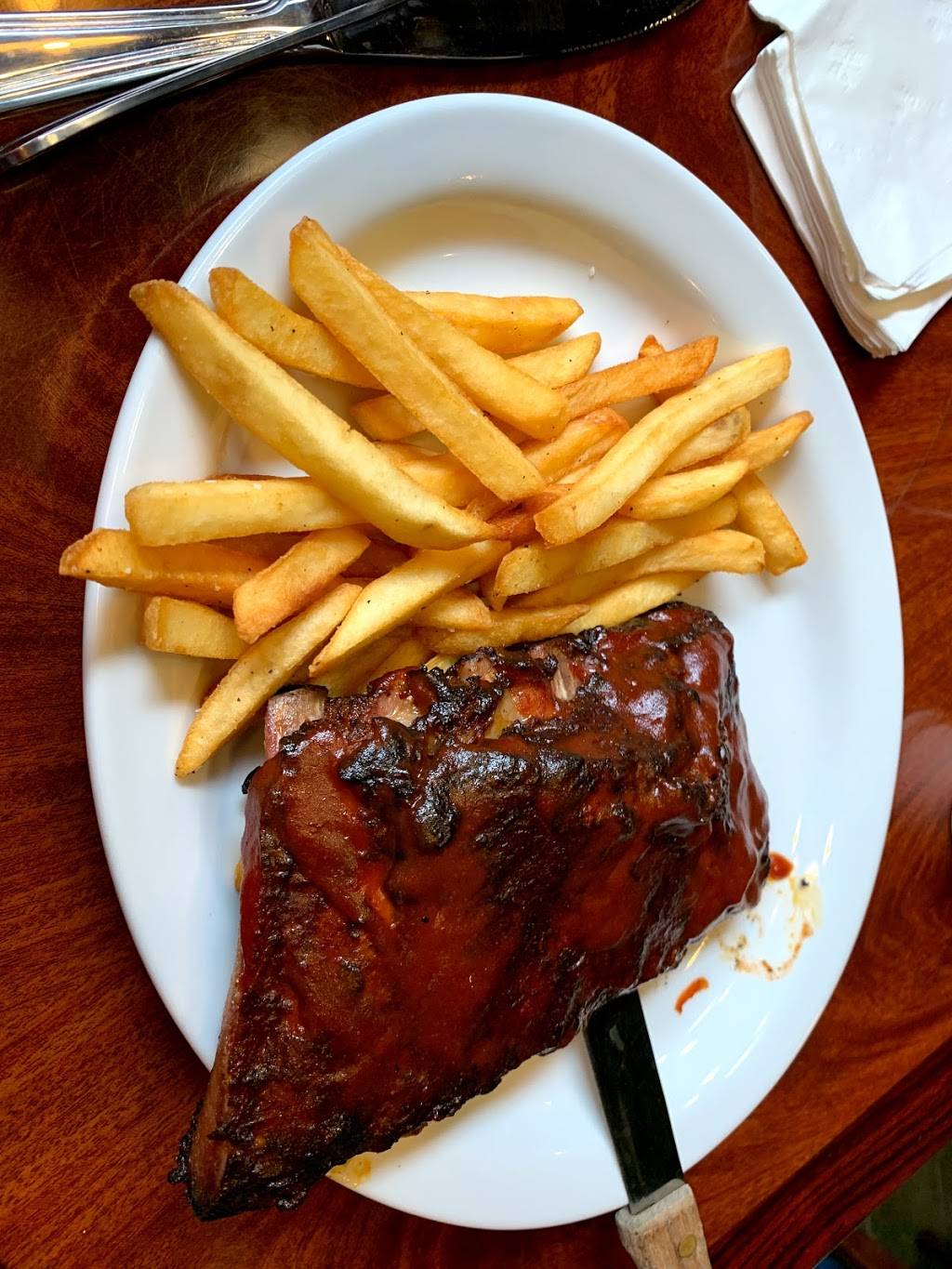 Flames Restaurant and Tap House | restaurant | 13434 Lincoln Way, Auburn, CA 95603, USA | 5307454242 OR +1 530-745-4242