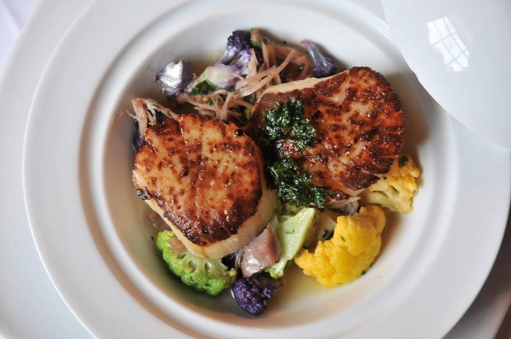 Saint-Emilion Restaurant | restaurant | 3617 W 7th St, Fort Worth, TX 76107, USA | 8177372781 OR +1 817-737-2781