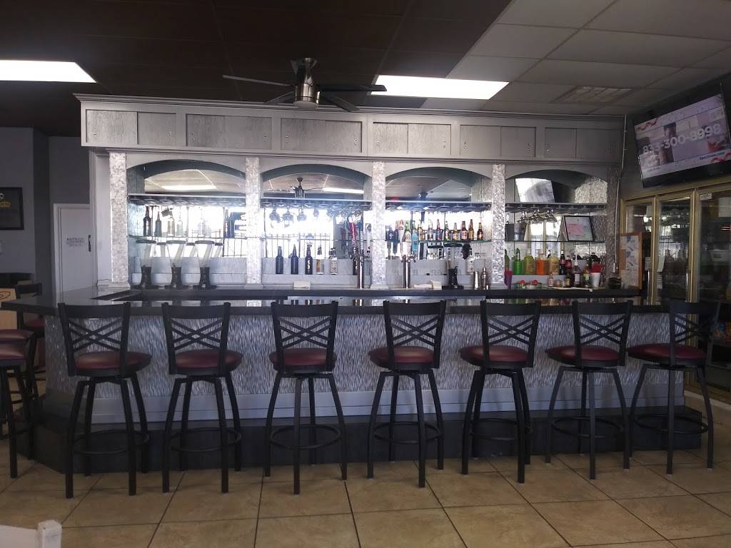 M & G Burger | restaurant | 40134 170th St E suite F, Palmdale, CA 93591, USA | 6612644049 OR +1 661-264-4049