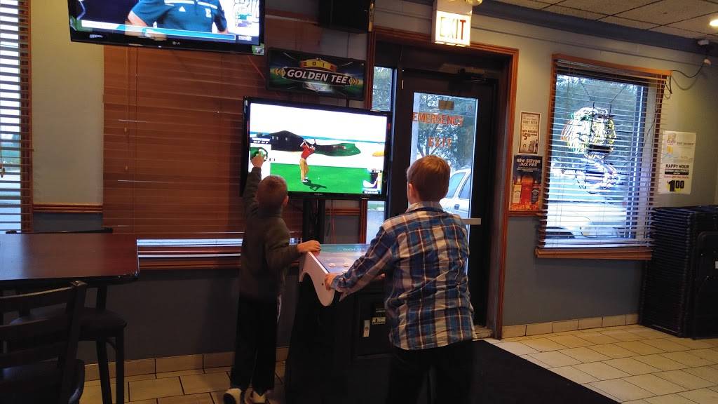 Xs & Os Sports Bar - Bridgeview | restaurant | 7801 W 79th St, Bridgeview, IL 60455, USA | 7087289696 OR +1 708-728-9696