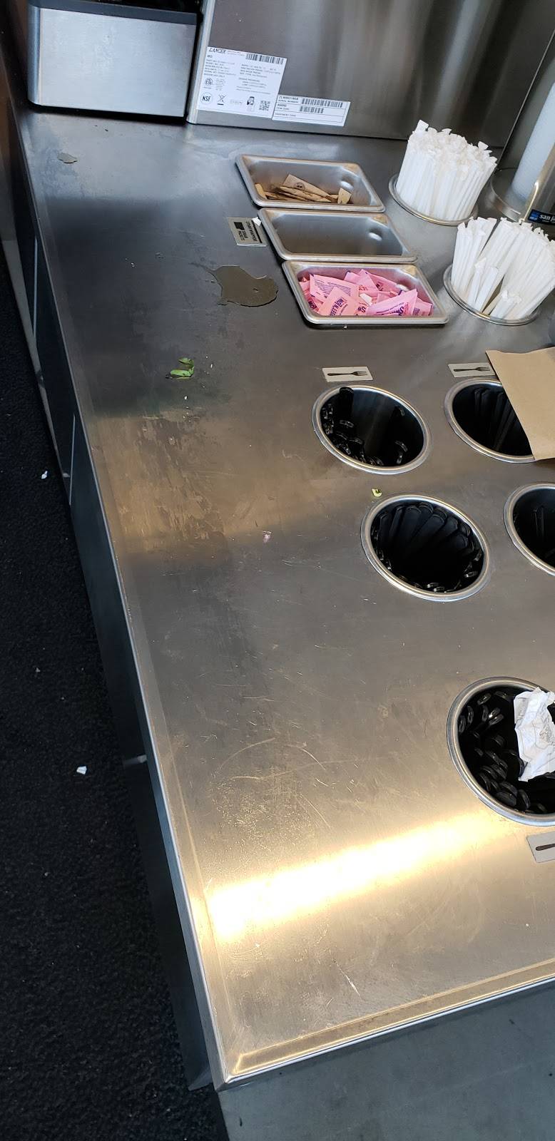 Chipotle | restaurant | Lincoln Square, Philadelphia, PA 19146, USA | 2159894167 OR +1 215-989-4167