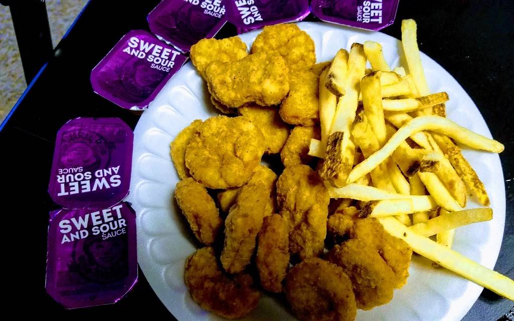 Wendys | restaurant | 5959 Belleville Crossing St, Belleville, IL 62226, USA | 6183557618 OR +1 618-355-7618