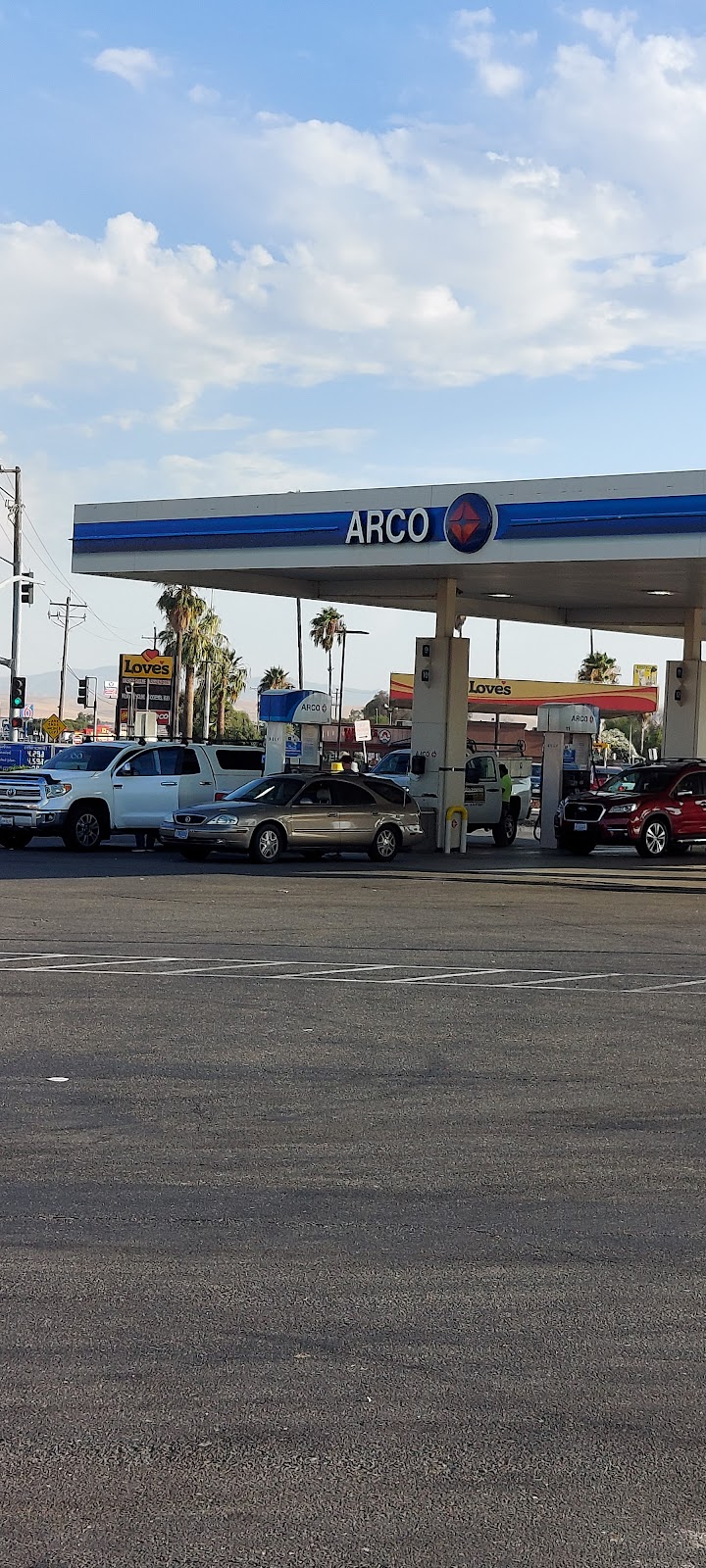 ampm | cafe | 12185 Santa Nella Boulevard, CA-33, Santa Nella, CA 95322, USA | 2098279065 OR +1 209-827-9065