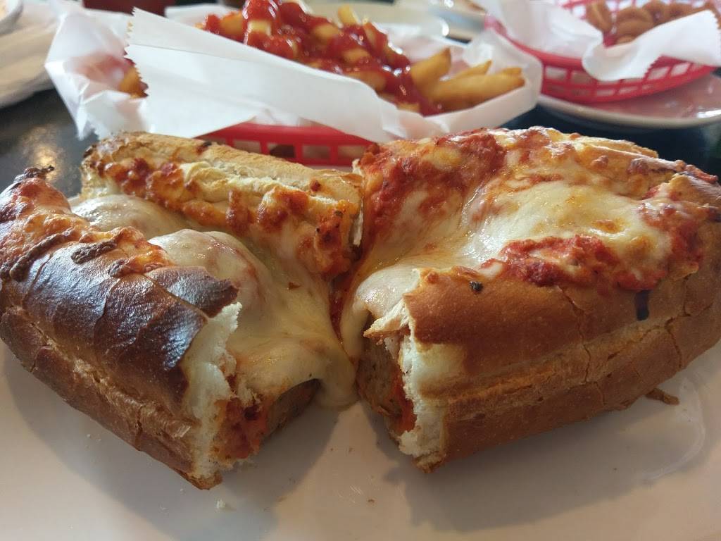 Franks Italian Restaurant | restaurant | 1959 Memorial Dr, Danville, VA 24541, USA | 4347926157 OR +1 434-792-6157